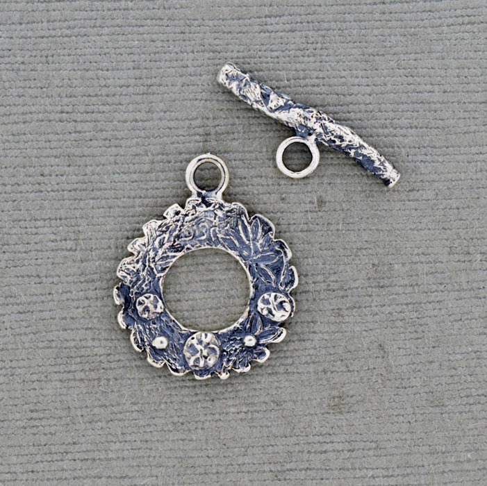 Sterling Silver Toggle Clasp with patterns and textures PS954