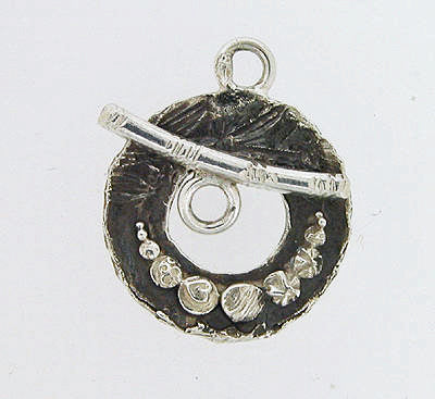 Oxidized Silver Toggle with Bright Details PS961